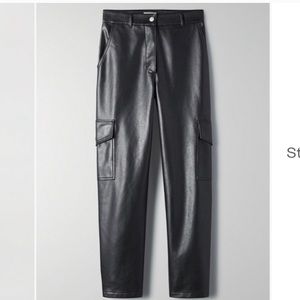 Aritzia Cargo Pants